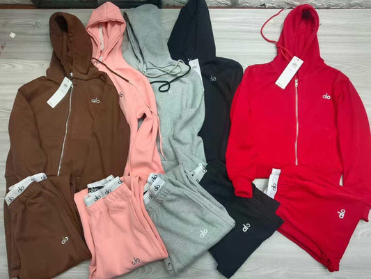Alo sweat sets