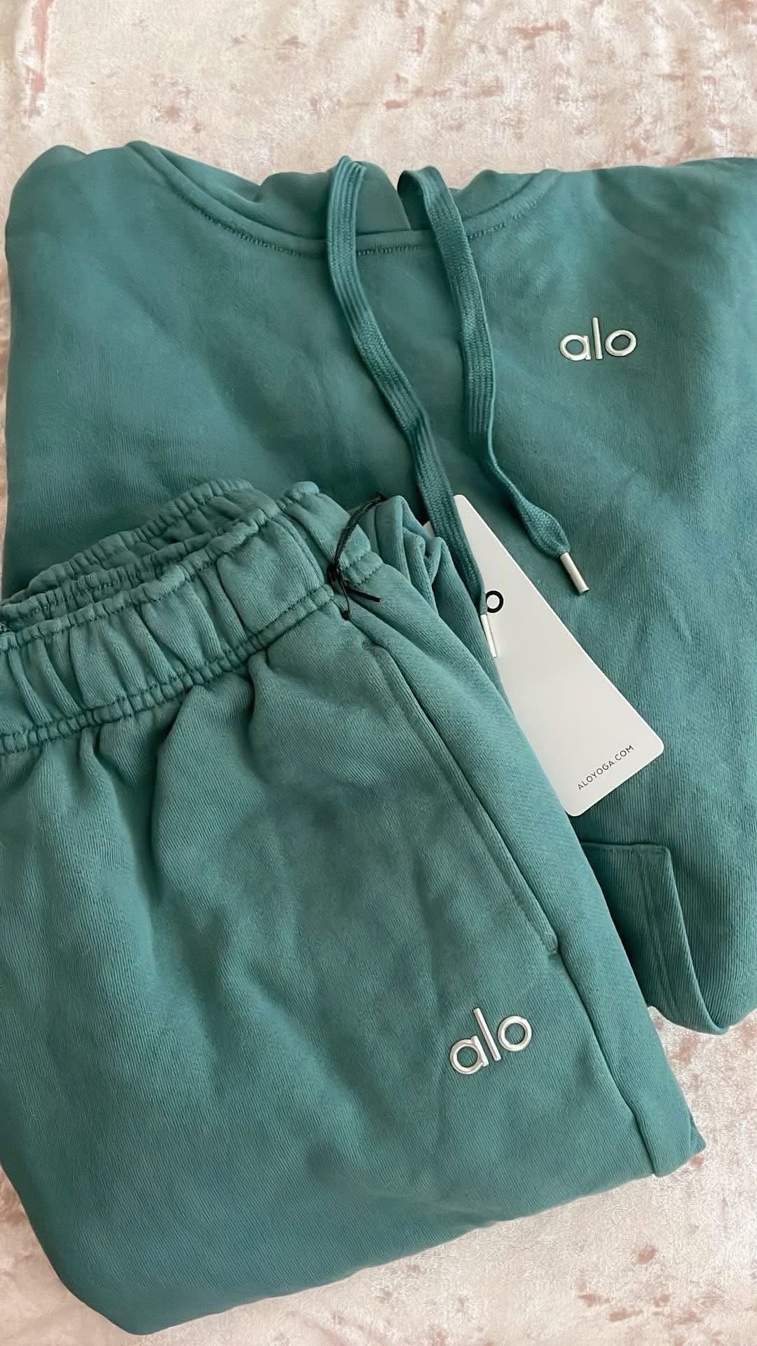 Alo sets 😍